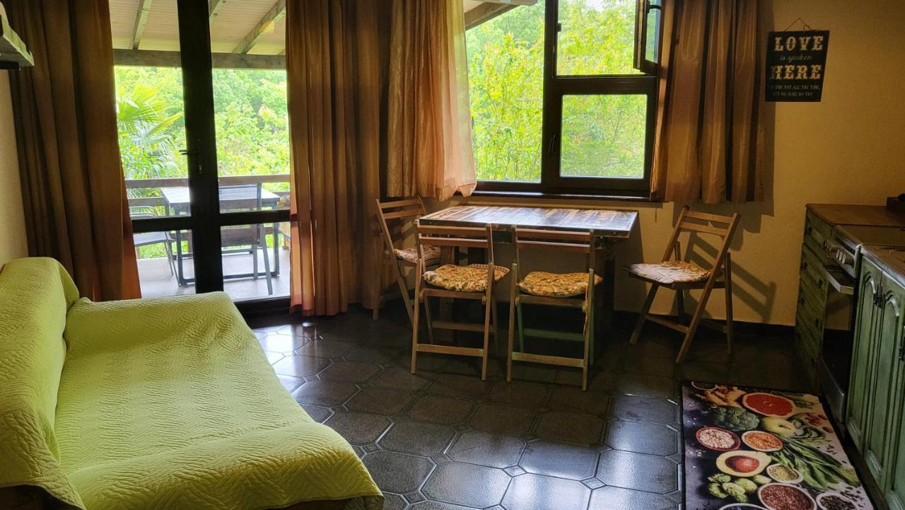 Guest House Fanny Sinemoretz Eksteriør billede