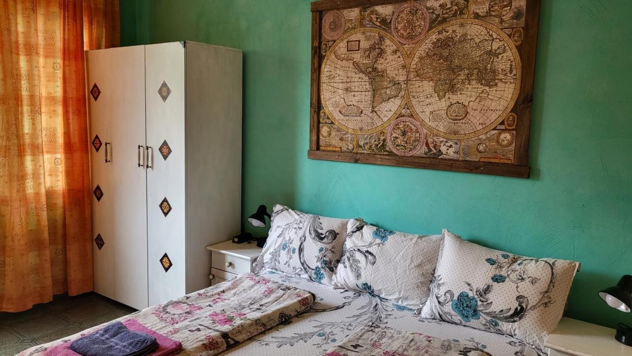 Guest House Fanny Sinemoretz Eksteriør billede
